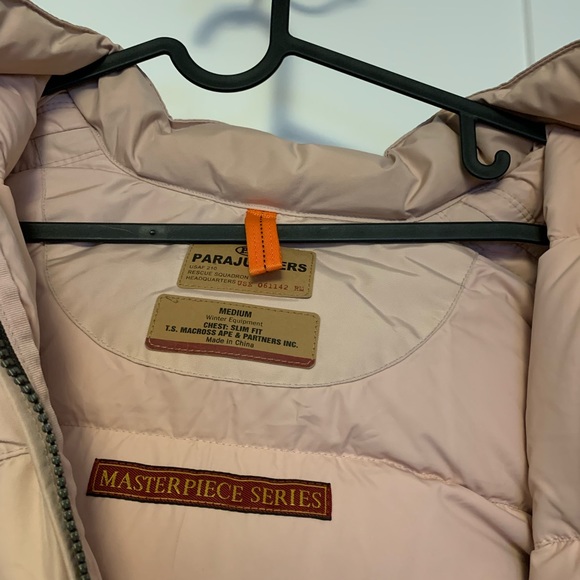 Parajumpers longbear. Very warm. Wore 3 times. Very good winter coat. - Picture 4 of 6